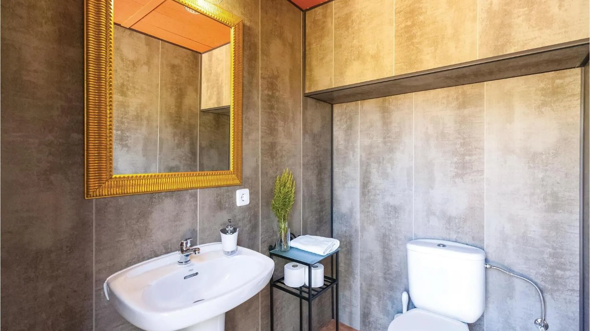 Amazing Home In El Gastor Holiday home