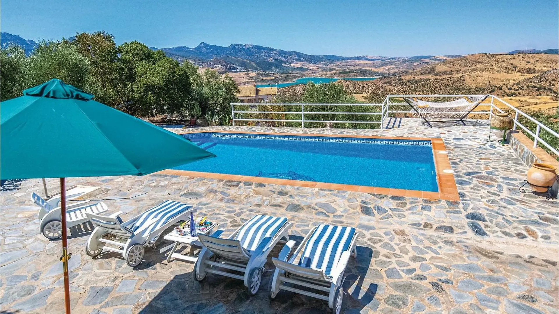 Amazing Home In El Gastor 0*,